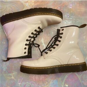 White Dr. Martens Zavala Boots Size 7W